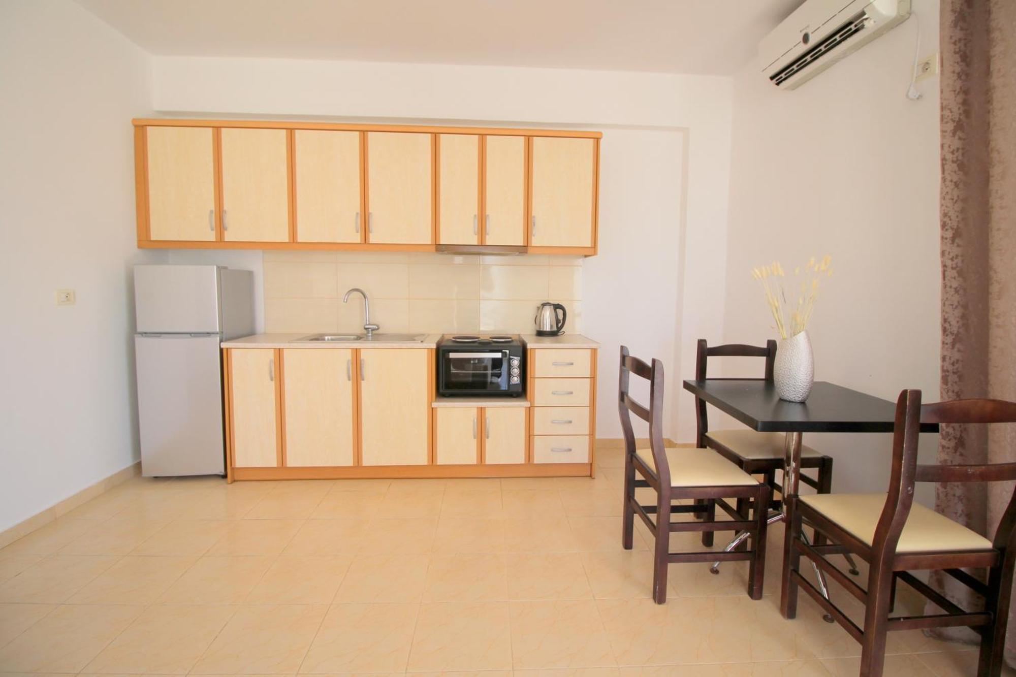 Afrimi Relax Apartments Саранда Экстерьер фото
