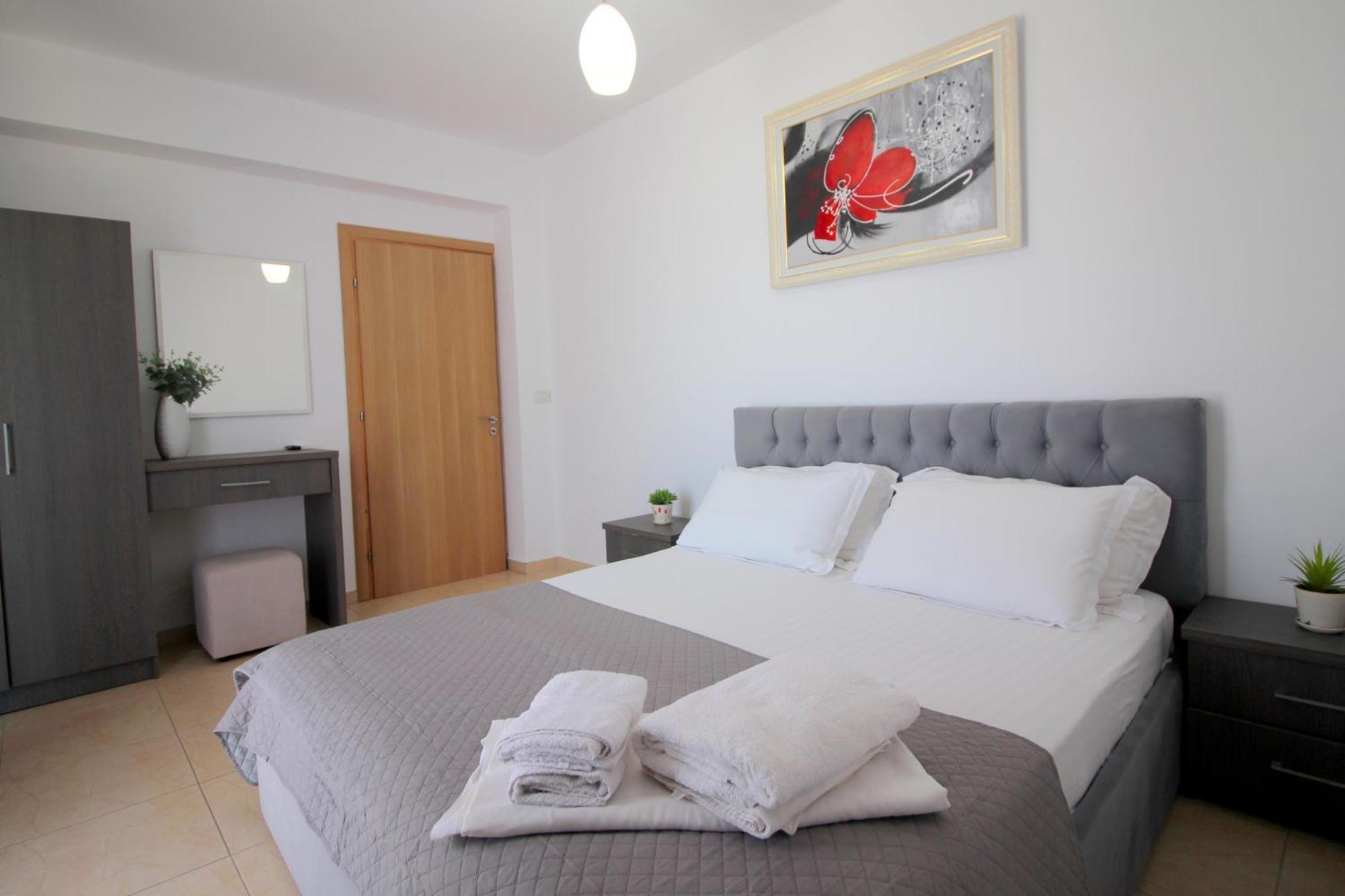 Afrimi Relax Apartments Саранда Экстерьер фото