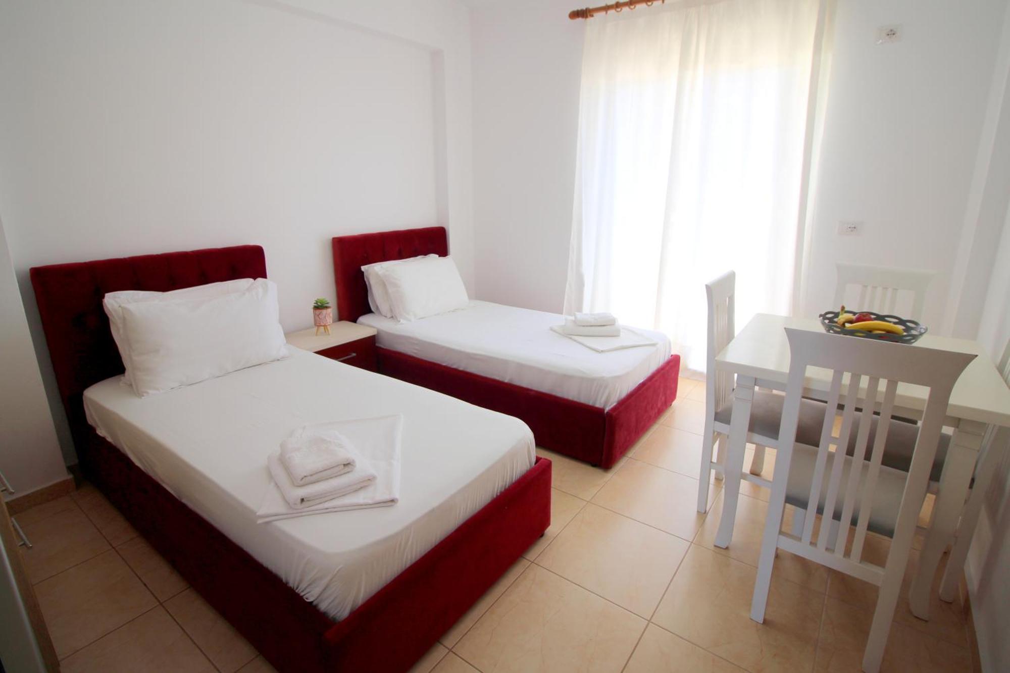Afrimi Relax Apartments Саранда Экстерьер фото