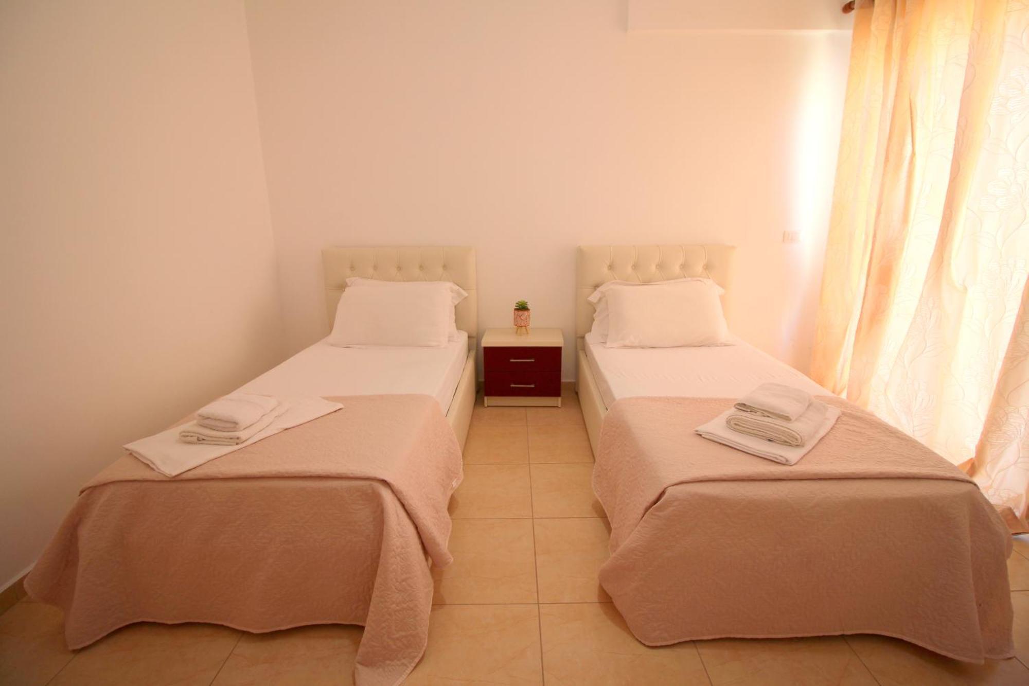 Afrimi Relax Apartments Саранда Экстерьер фото